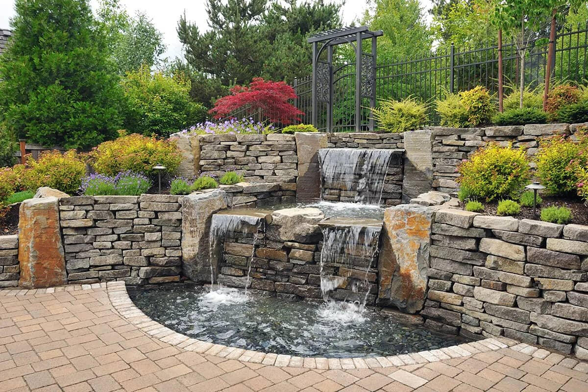 hardscape design ideas (c) https://dennis7dees.com/